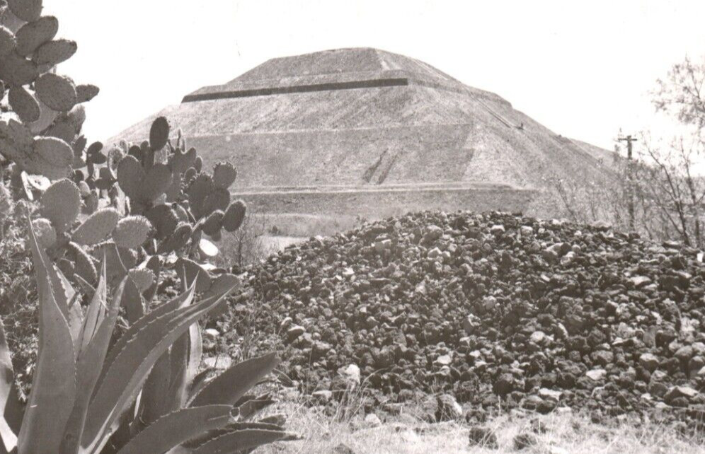 Pyramid of the Sun Sol Teotihuacan Mexico RPPC Postcard 1953