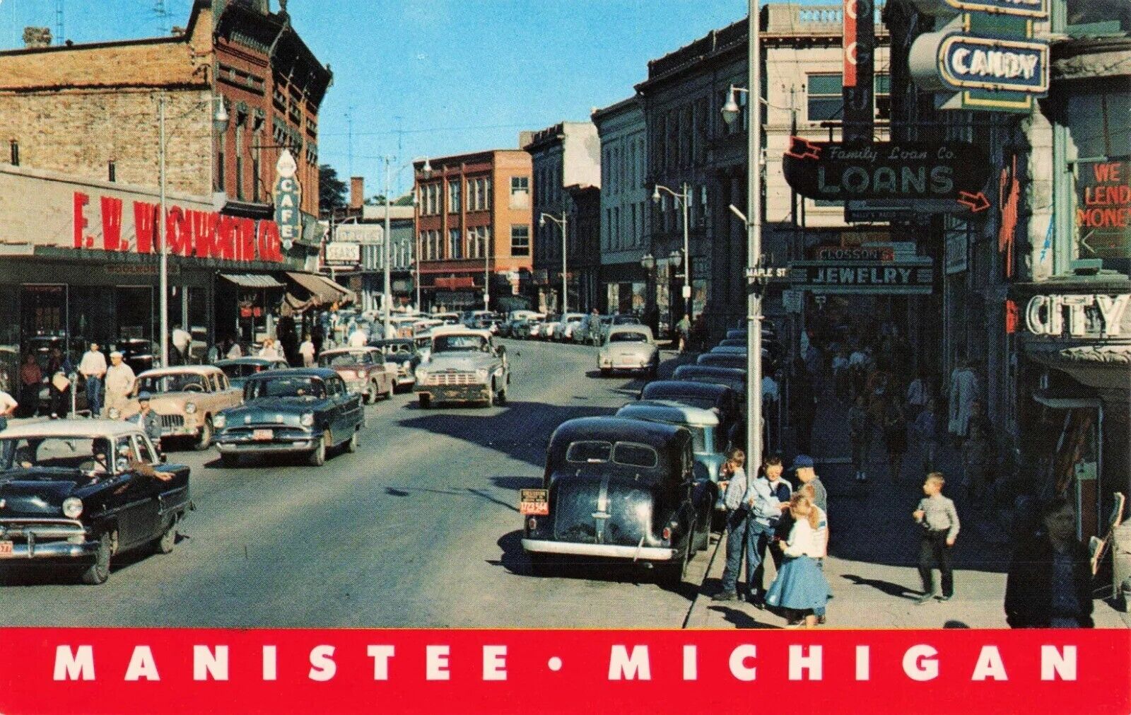 Looking North from Maple Street - Manistee Michigan MI - Postcard