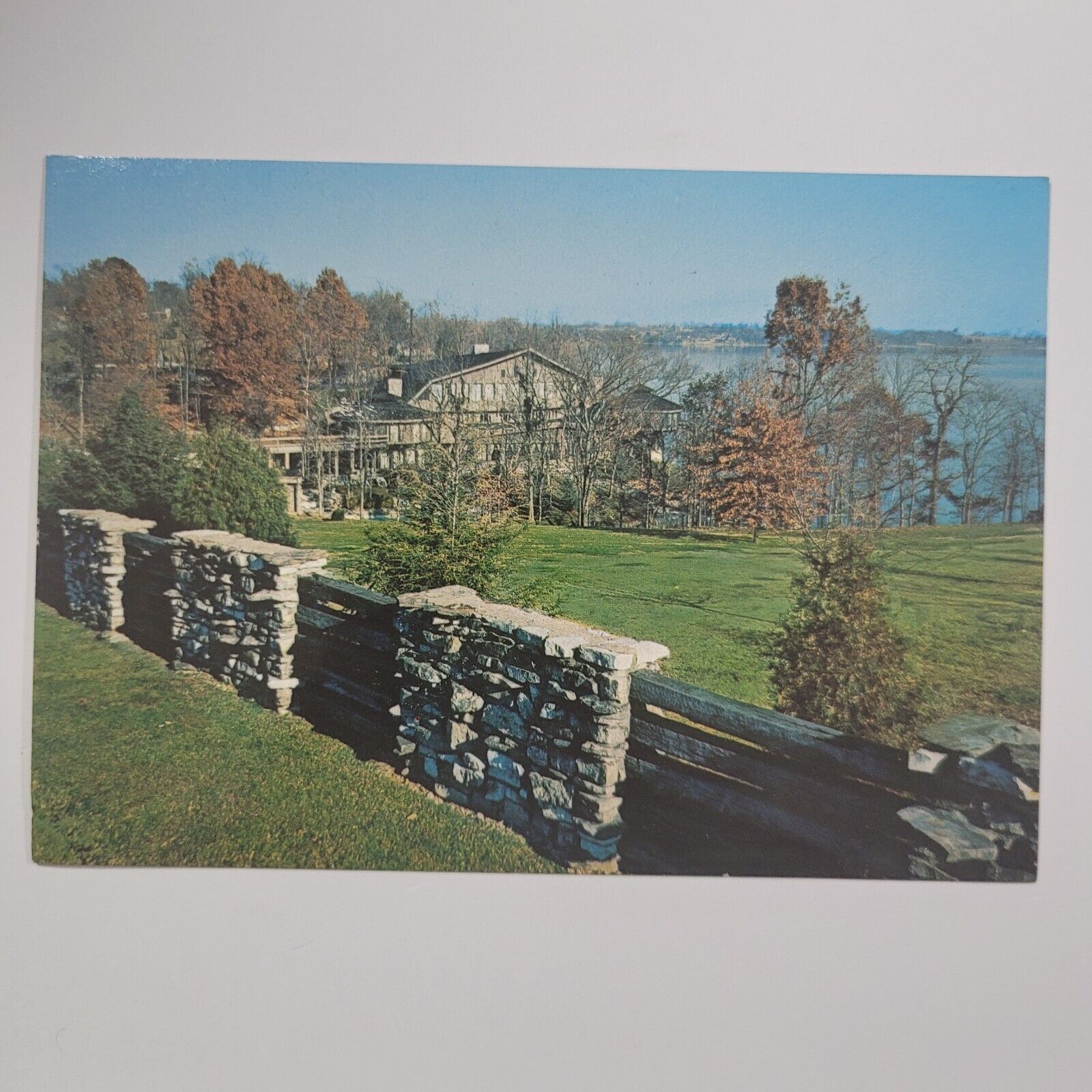 Vintage Hendersonville Tennessee Johnny Cash's Home Continental Chrome Postcard
