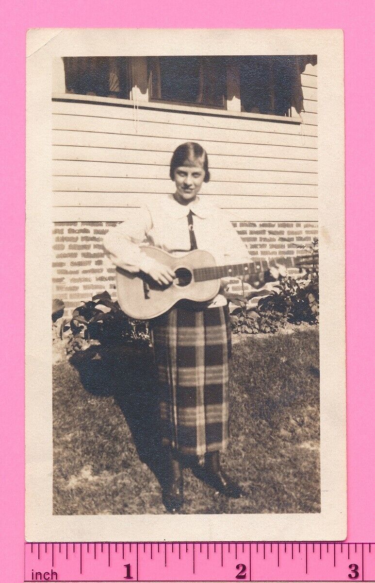 Young Woman Jazz Era Musician String Instrument Guitar Vintage Snapshot Photo