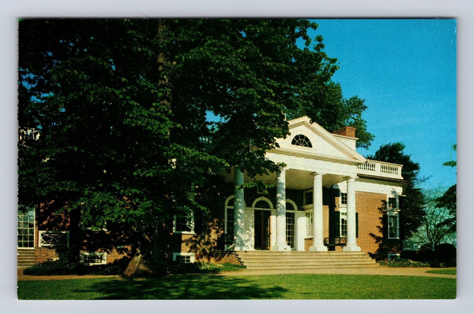 Charlottesville VA- Virginia, The East Front, Monticello, Vintage Postcard