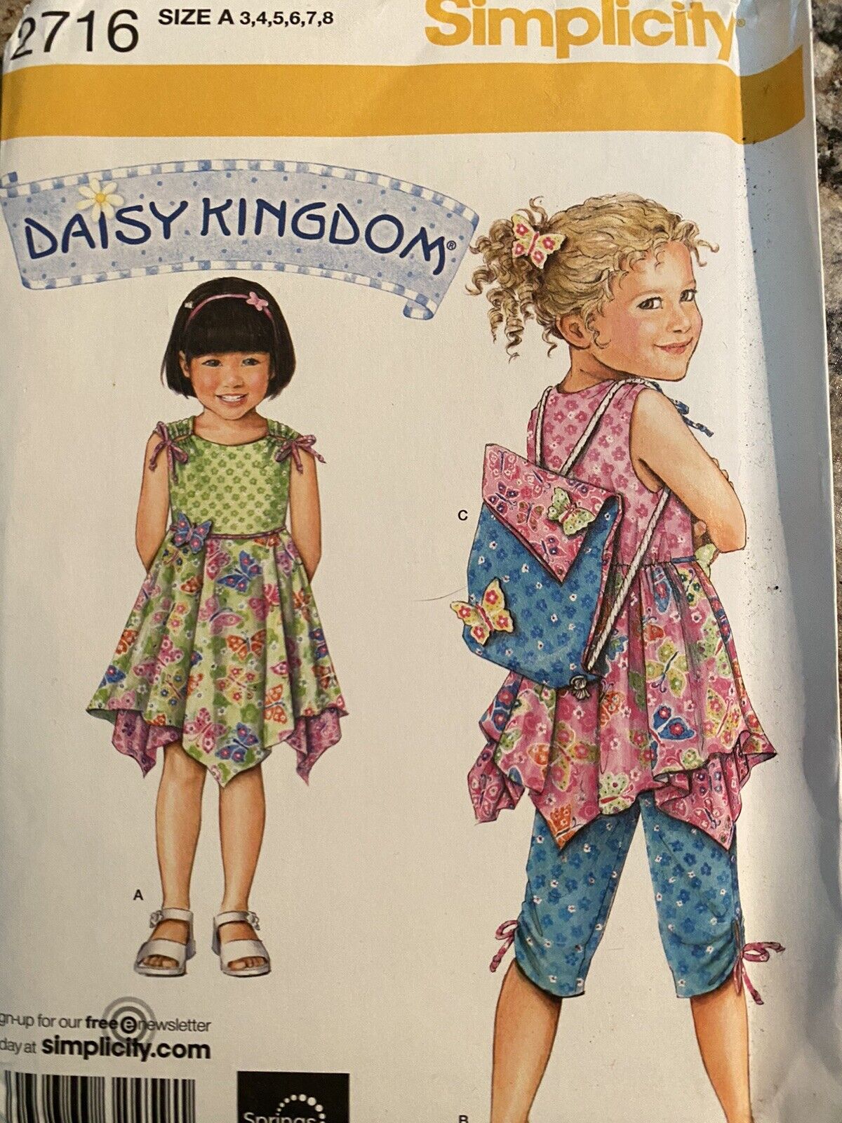 Simplicity 2716 Daisy Kingdom Girls Dress Tunic Capri Pattern 3-8