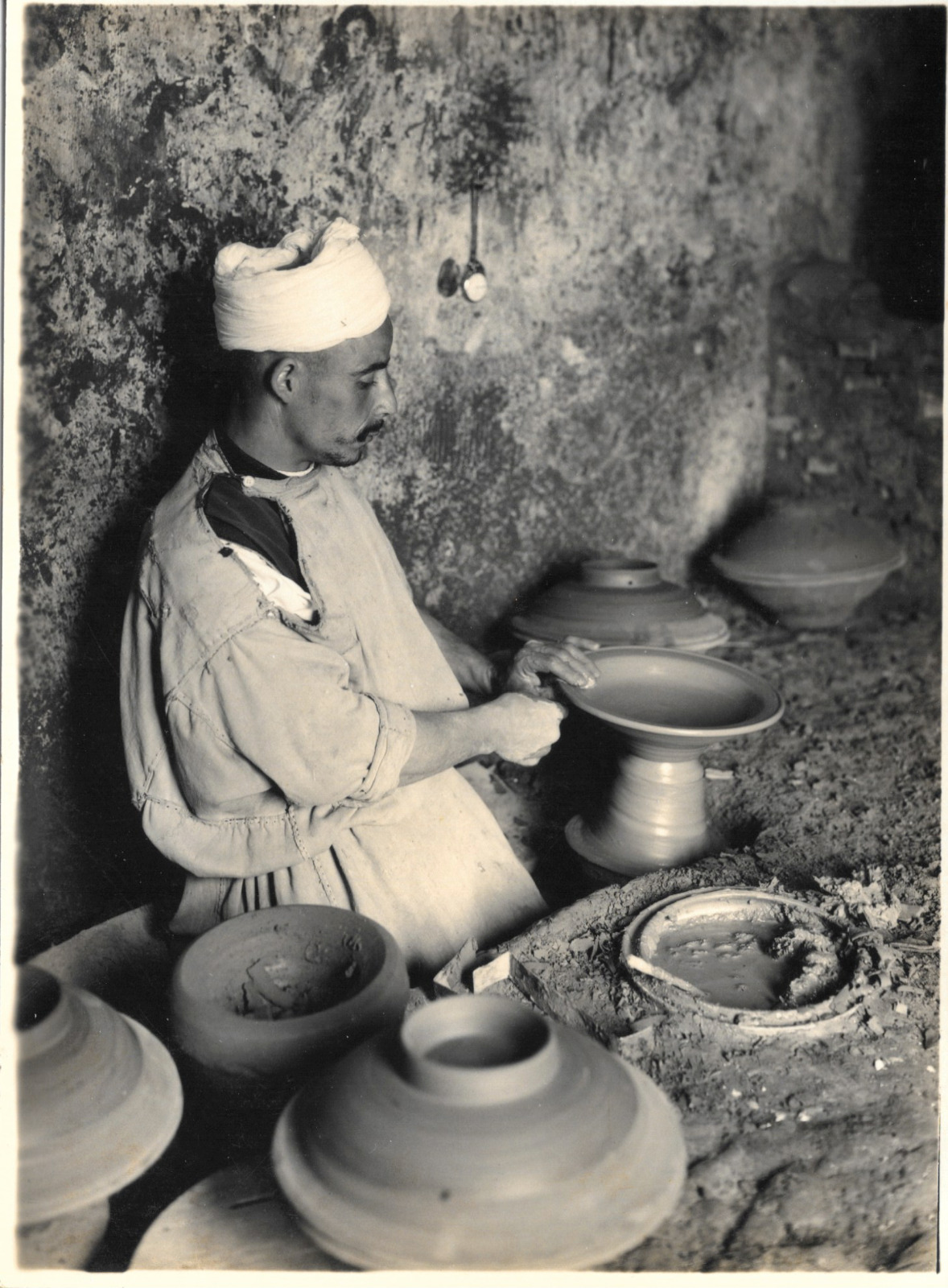 Pottery Maker in Algeria circa 1900 Photo North Africa