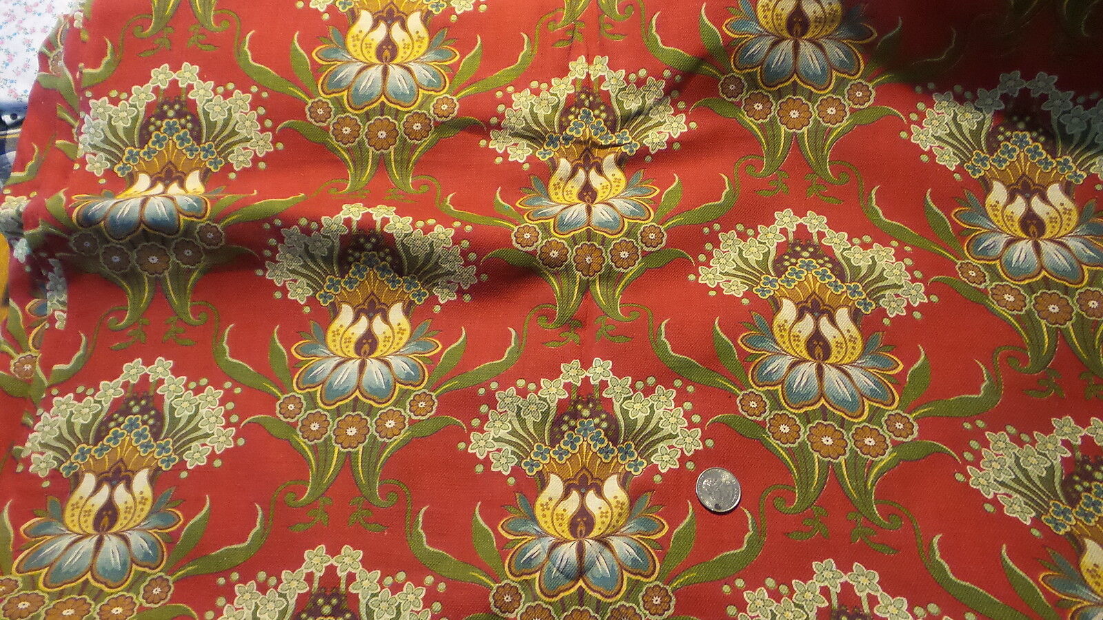 Antique Cotton Fabric Twill LARGE FLORAL CHINTZ ON TURKEY RED 26\