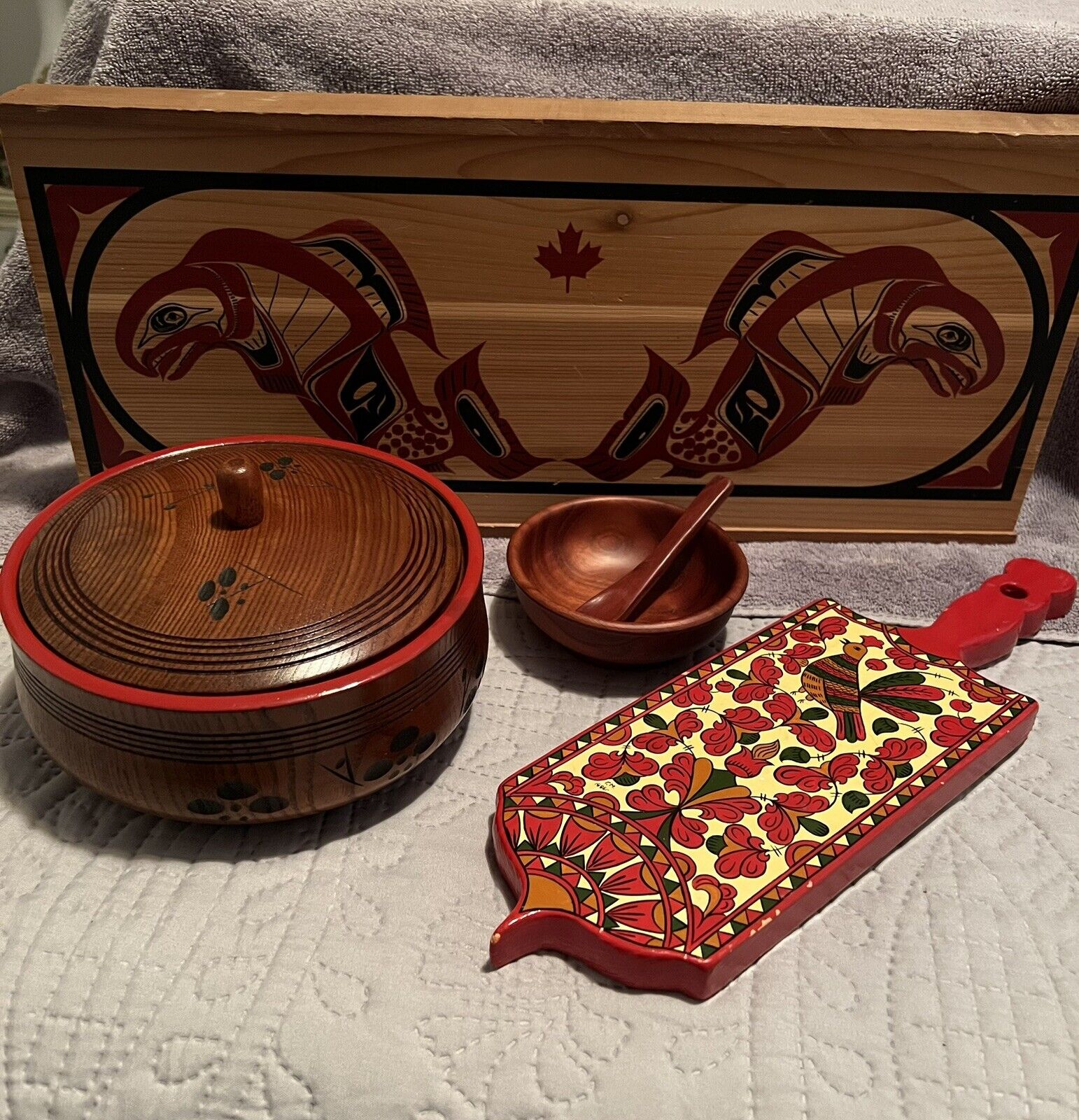Wood Vtg Haida Sliding Lid Box, Painted Wood Trivet, Japan Bowl & Walnut Bowl