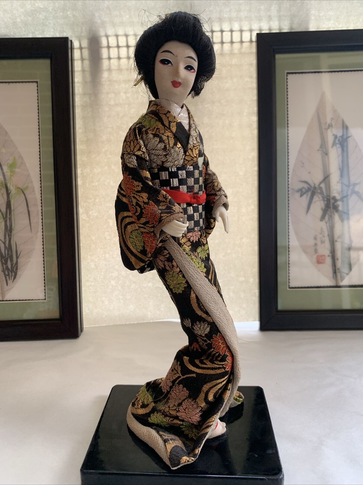 Authentic Vtg Nishi & Co Geisha Doll Figurine 60s Black Lacquer Stand~11”  Japan