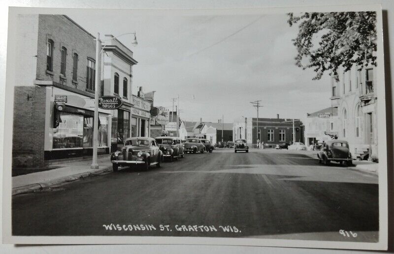 c1940 RPPC Wisconsin Street Grafton, Wisconsin WI Vintage Photo PC