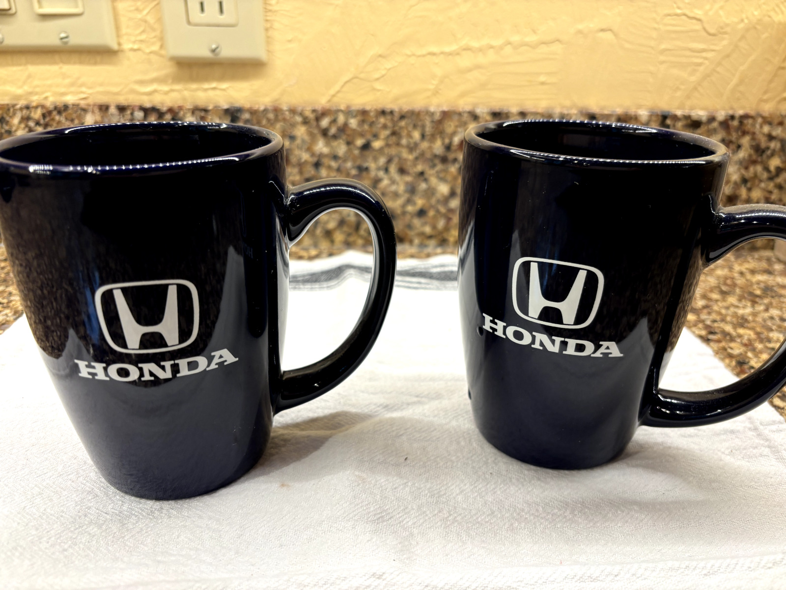 Brand New Pair of Honda Dark Blue Coffee Mugs--12 ounces each