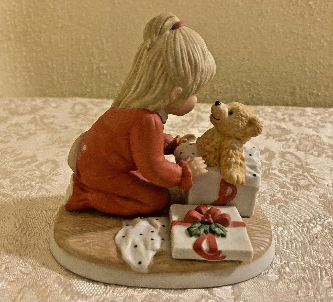 Lenox Teddy\'s 1st Christmas Figurine Teddy and Tiny Tots Excellent Condition