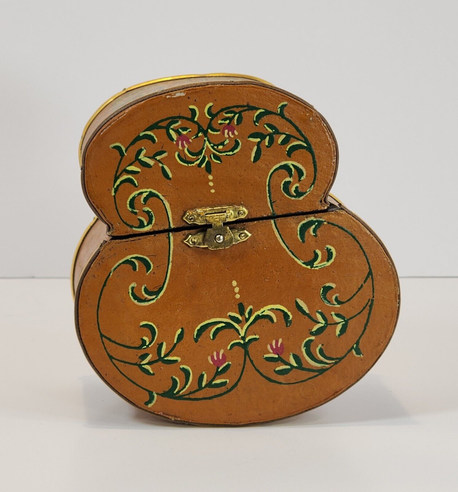 Chinese Lacquered Trinket Box Gold Trim Unique Paper Mache Hand Painted Vintage
