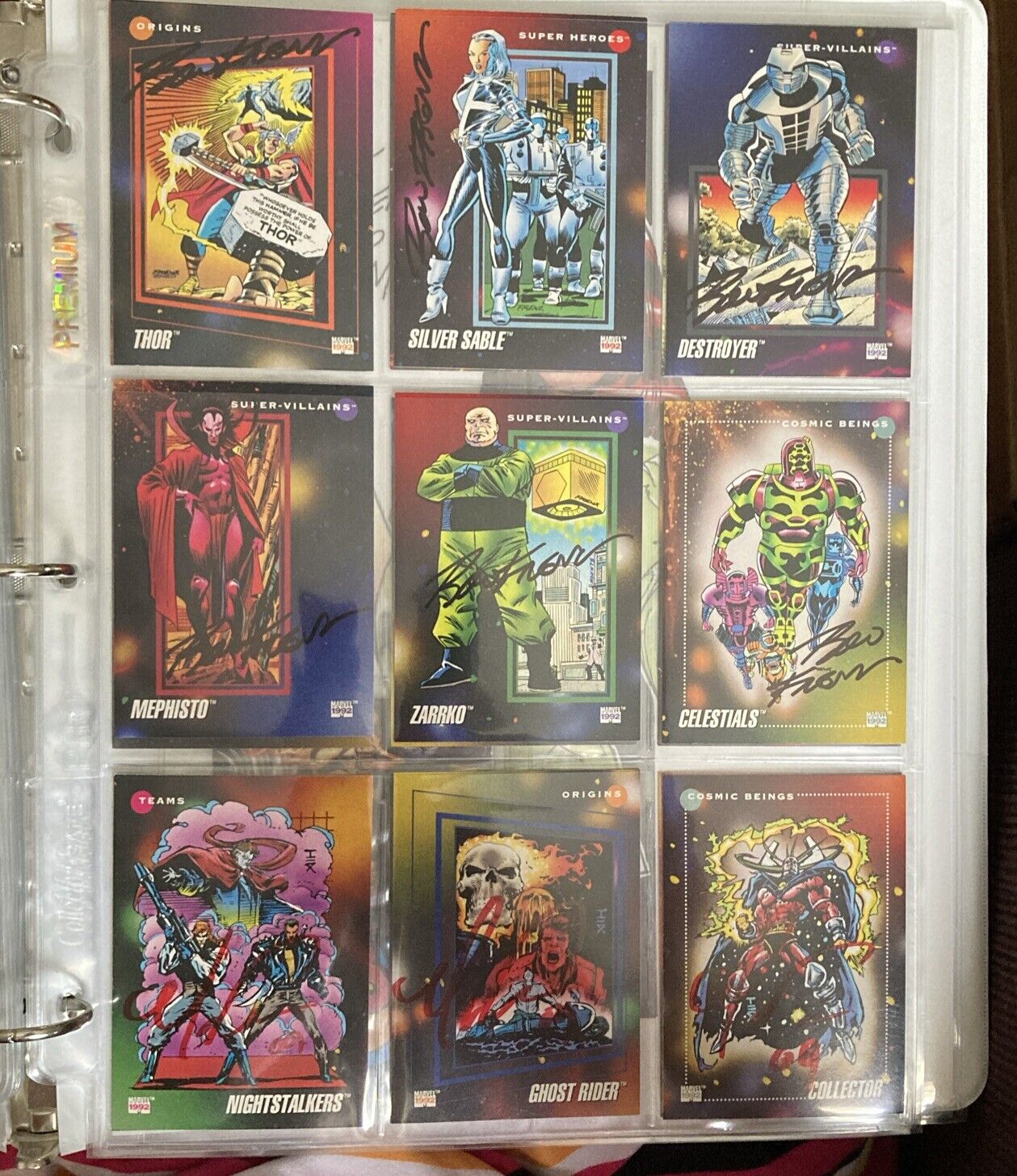 Signed - Marvel Super Heroes Cards 1992  ( Mixed Lot of 18 Cards )