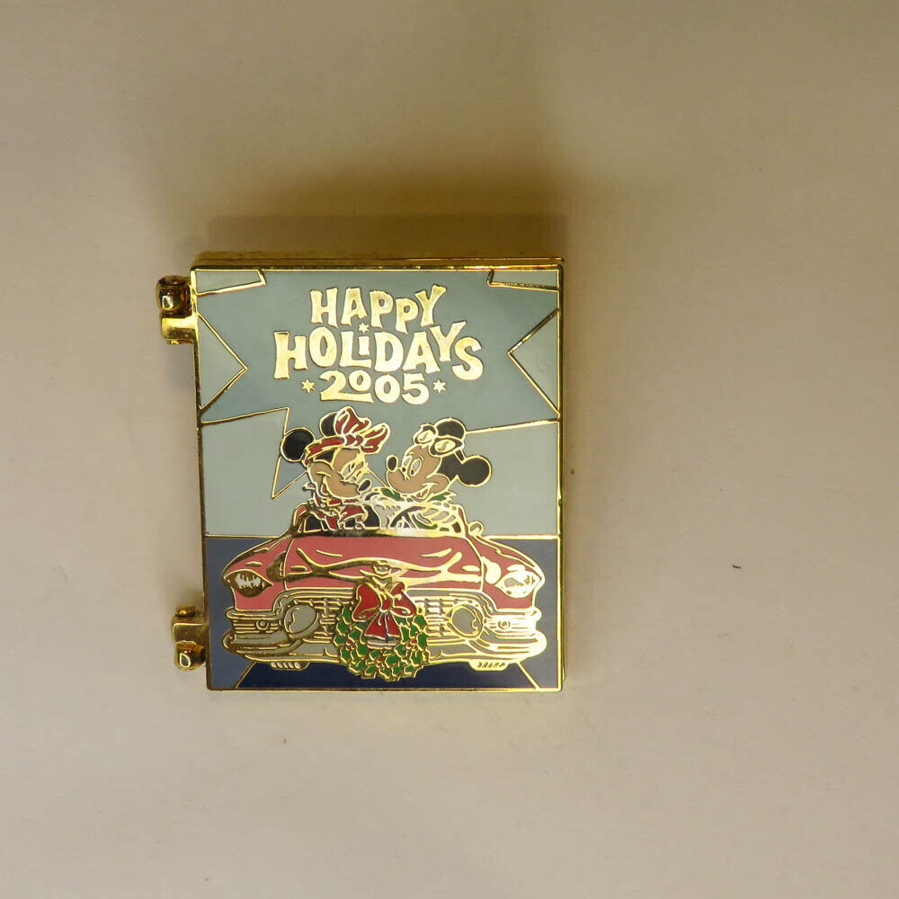 Disney   Happy Holidays   Greeting Card  Pop Century Resort Mickey & Minnie Pin
