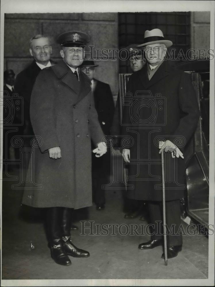 1932 Press Photo General John Pershing Arrives in New York for Army Day
