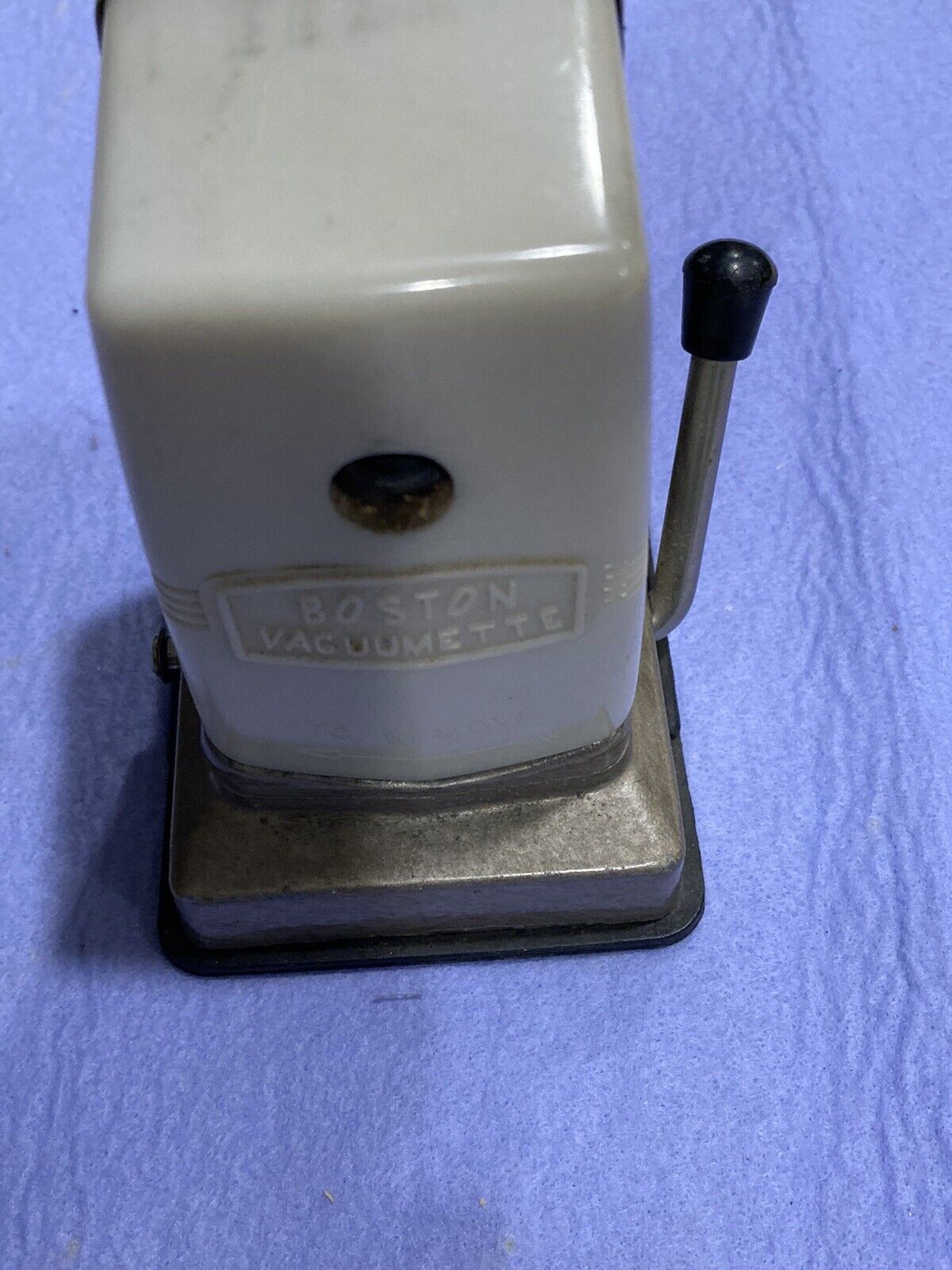 Vintage BOSTON Vacuumette Pencil Sharpener Suction Down On Smooth Surface