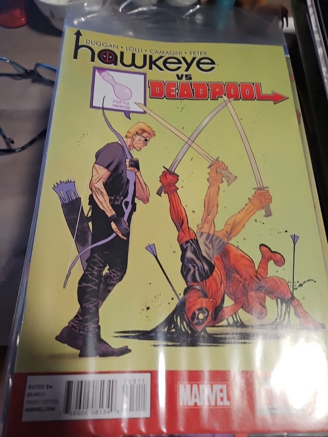 Hawkeye vs Deadpool #003  Marvel 2014
