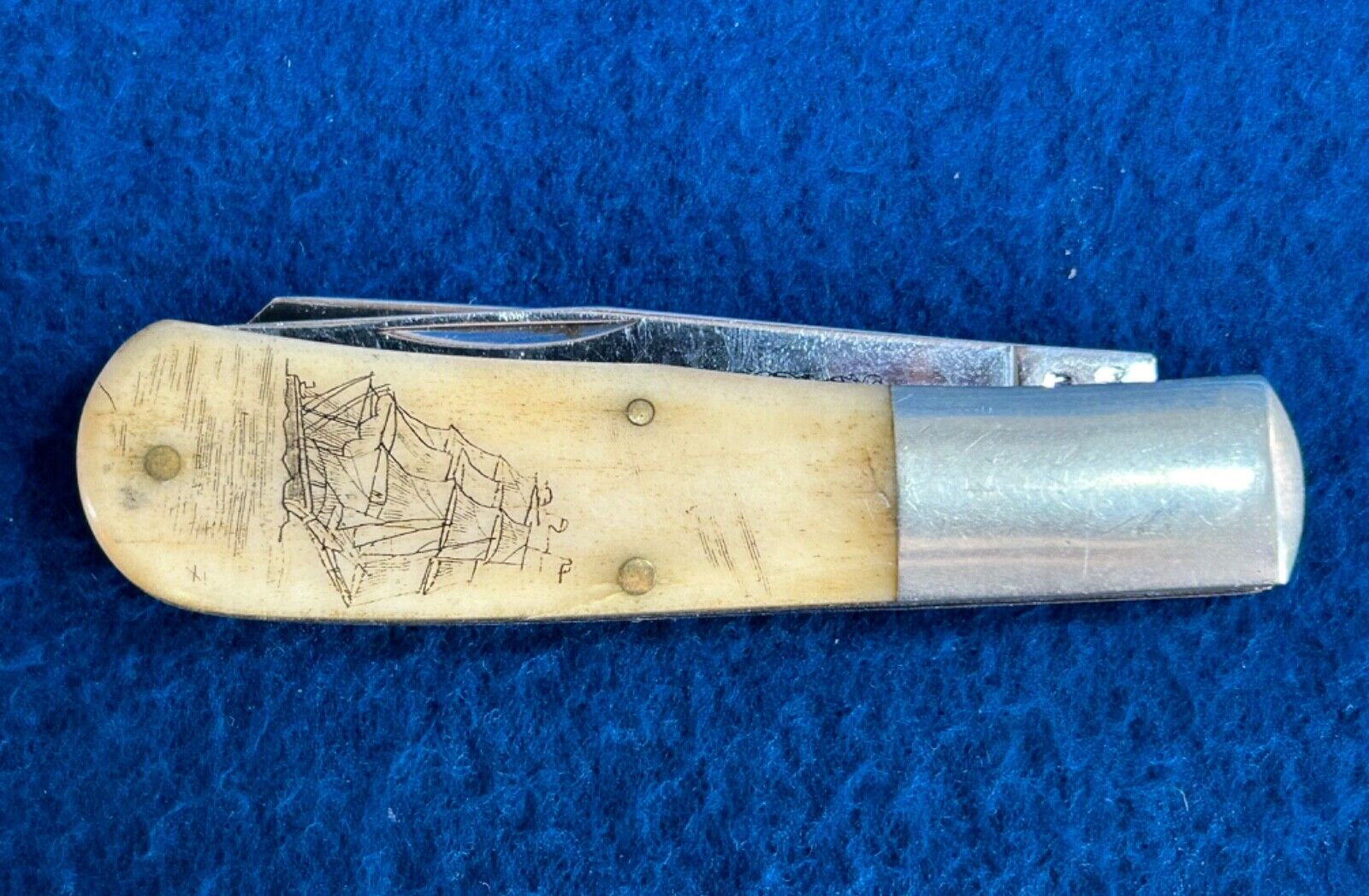 Vintage Scrimshaw Two Blade Knife USS Constitution Collectible Pocketknife