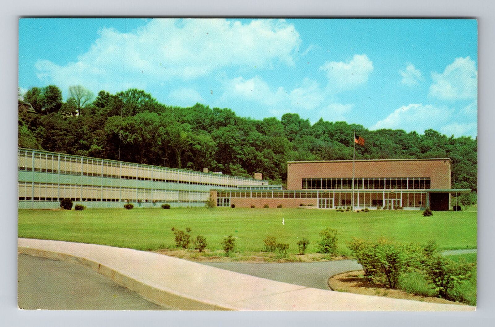 New Kensington PA- Pennsylvania, New Kensington Sr High School, Vintage Postcard