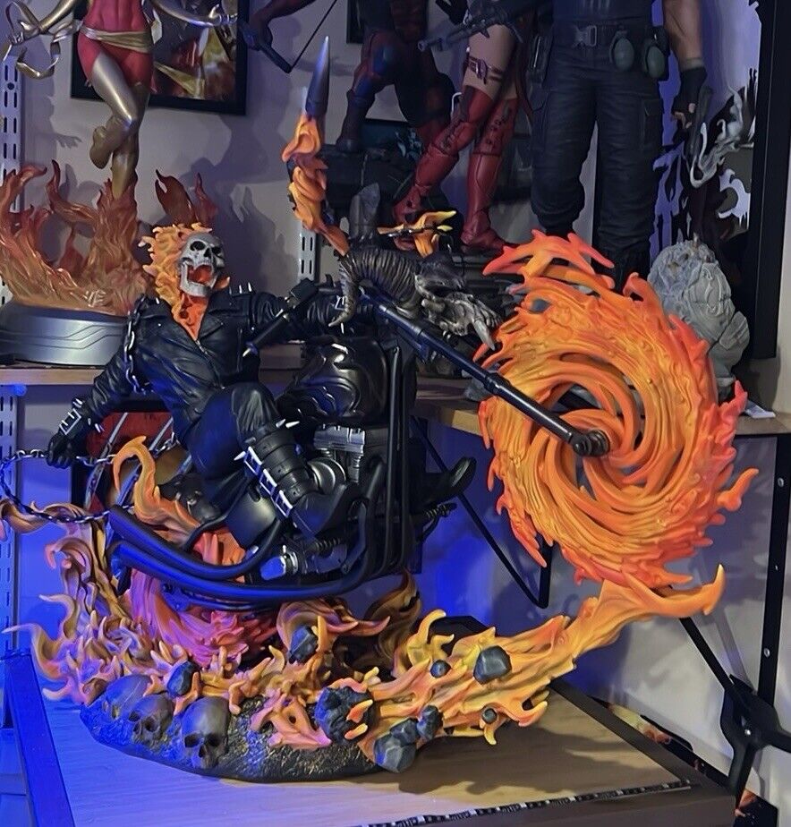 XM STUDIOS GHOST RIDER ( OG On Motorcycle ) 1/4 SCALE STATUE