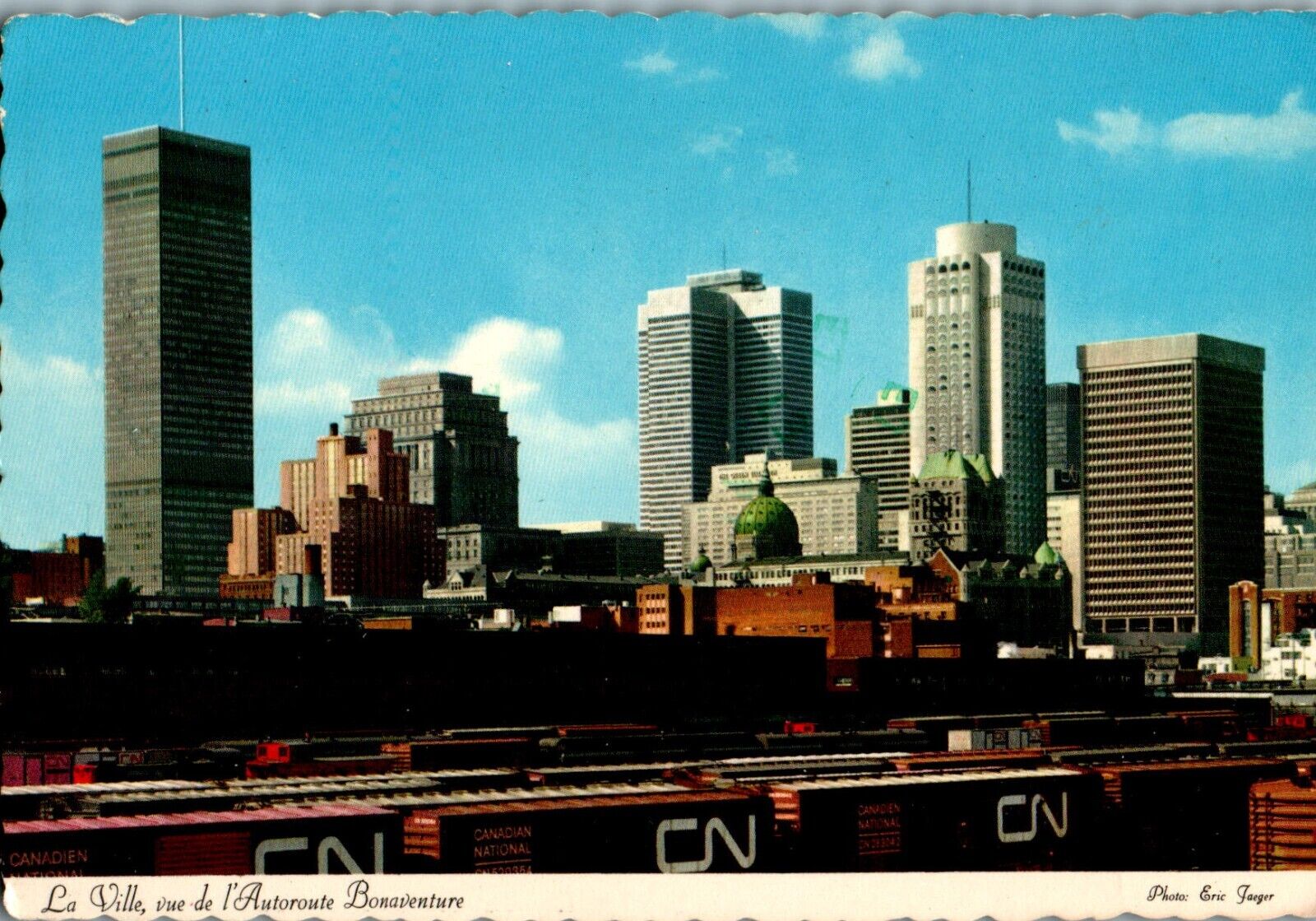 City View from Bonaventure Autoroute, Montreal, Quebec chrome Postcard