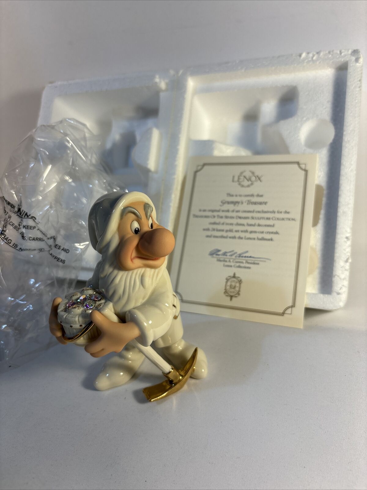 LENOX Disney GRUMPYS TREASURE Snow White Treasures collection NEW in BOX withCOA