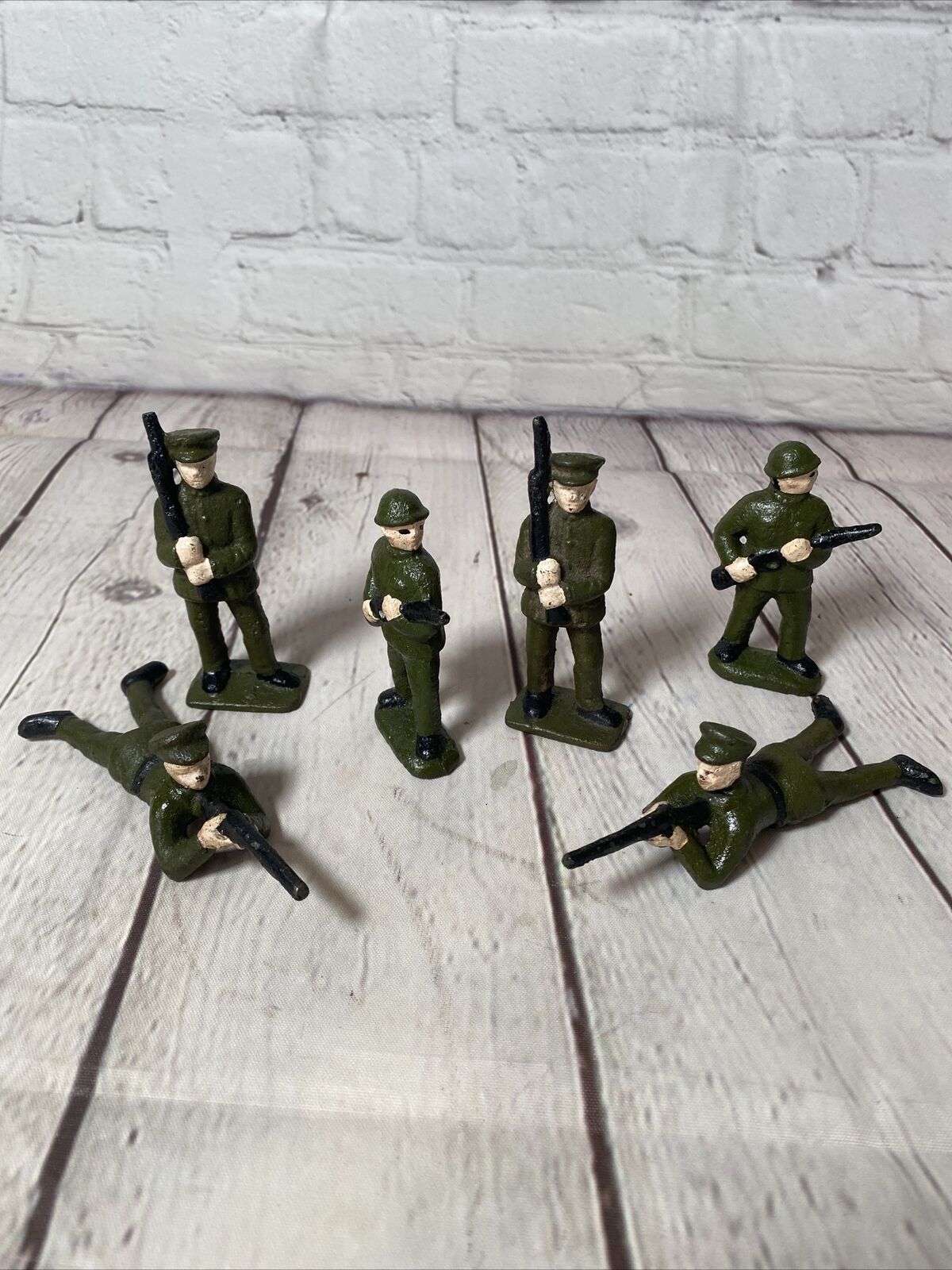 vintage ww2  lead soldier figures vintage cast iron army men ww1 soldiers