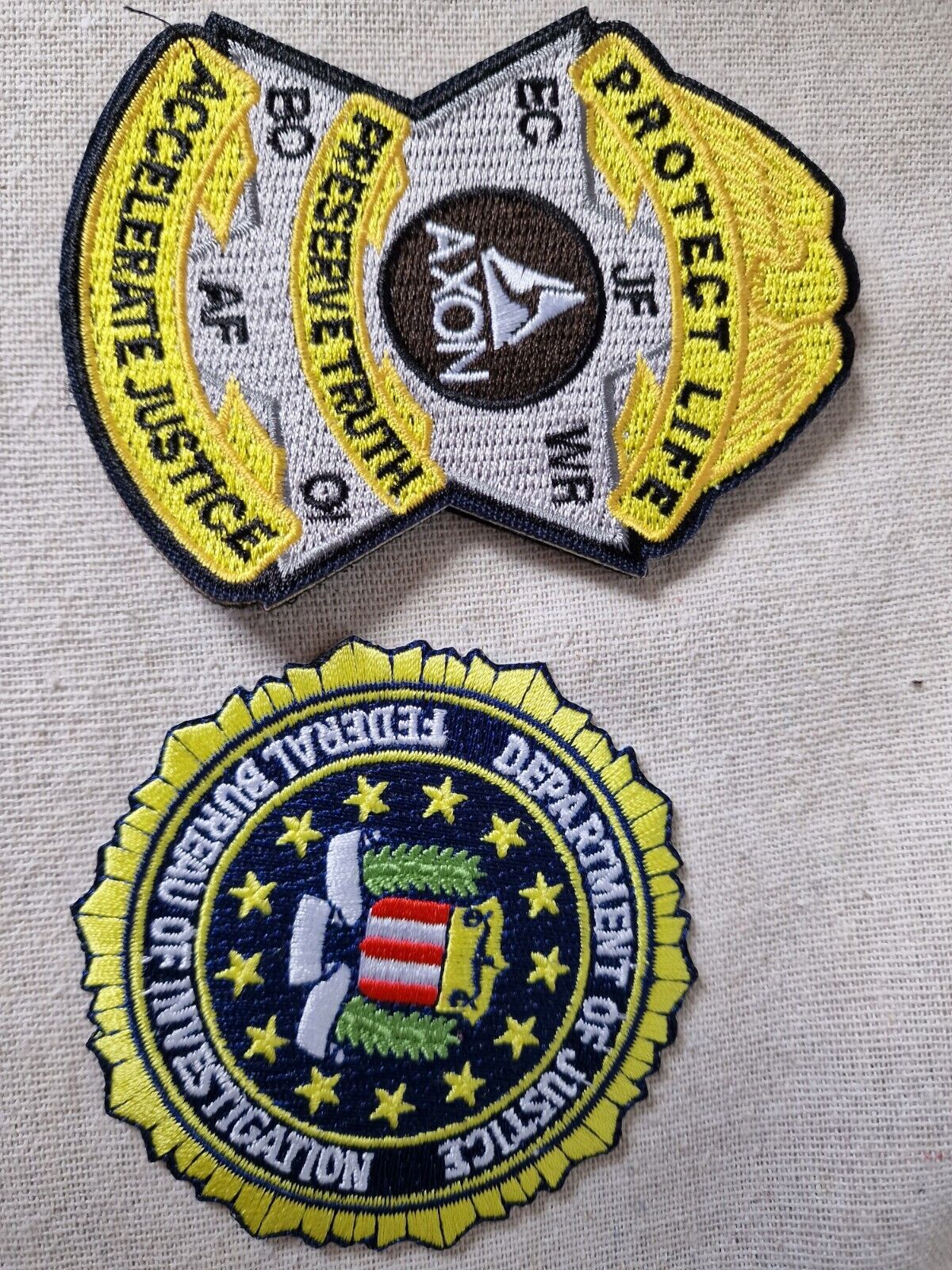 2 X Police Patches Inc FBI