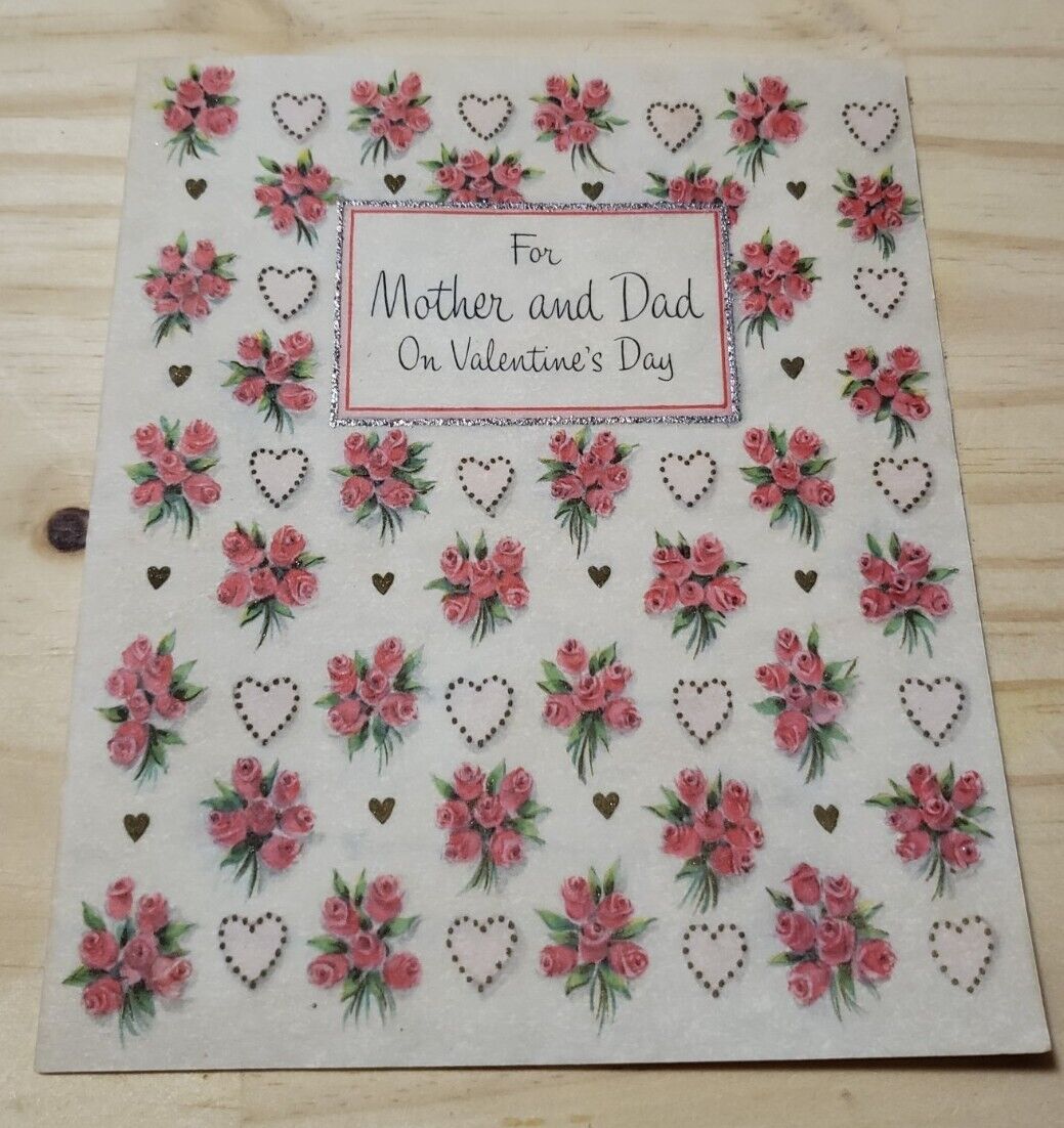 USED 1955 Mother & Dad Valentine\'s Day Vintage Hallmark Card Bouquets Hearts 