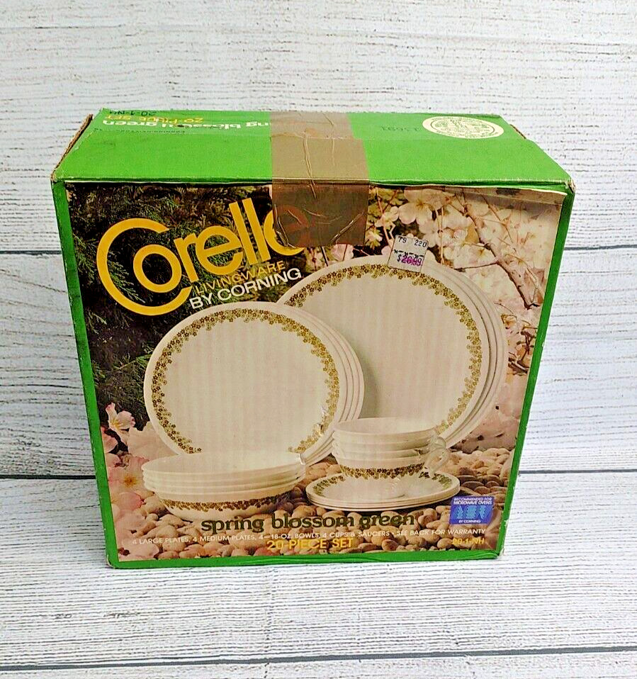 Vintage Corelle Living Ware By Corning Spring Blossom Green 20-Piece Set NOS