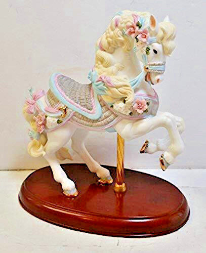 Lenox Handcrafted Carousel Horse, 1rst horse of collection