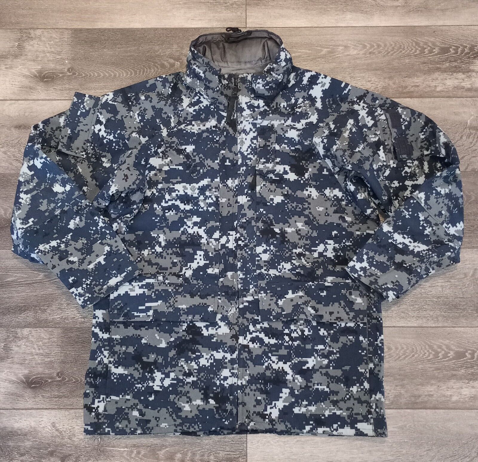 US Navy Military Issued Gore-Tex Digital Camo Blue Hooded Jacket Mens Medium 
