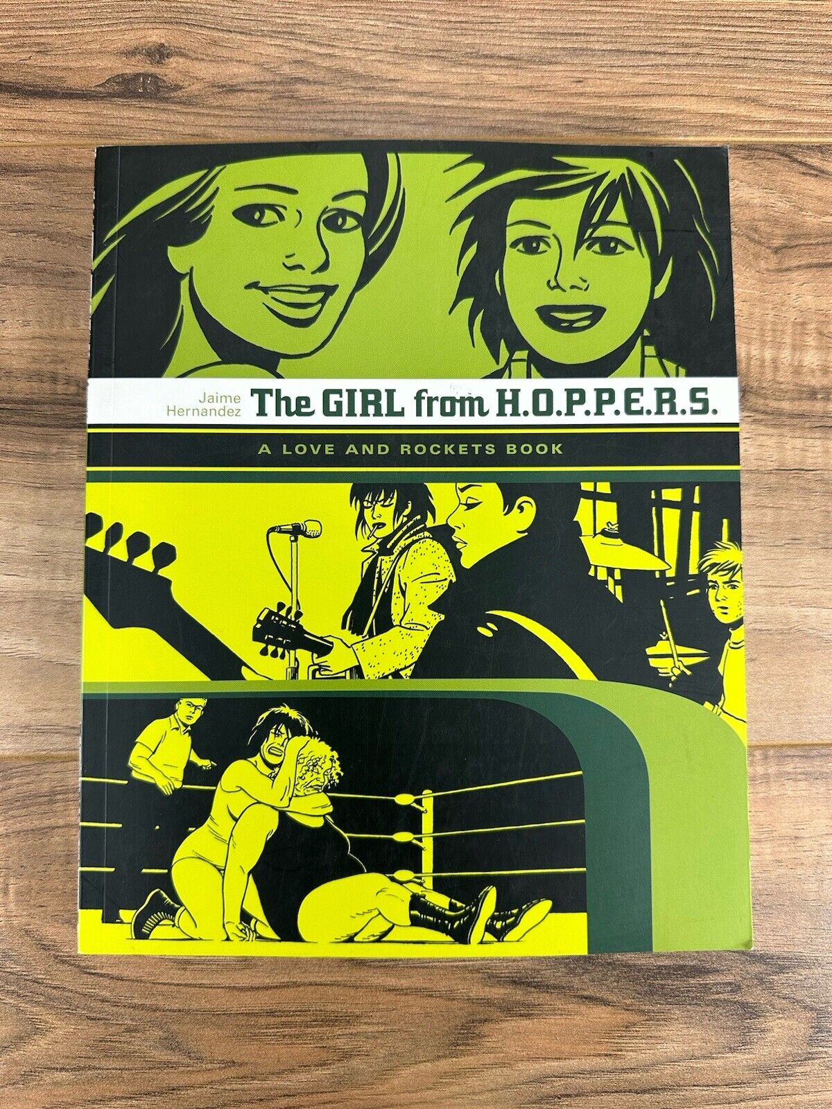 Jaime Hernandez Love And Rockets: The Girl From Hoppers (Paperback)