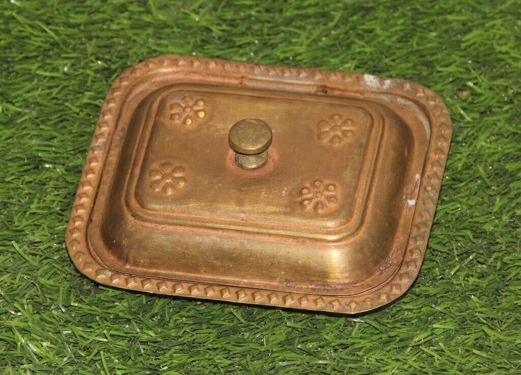 1870's Vintage Old Brass Handmade Inlay Engraved Soap Case/Box with Lid Rare