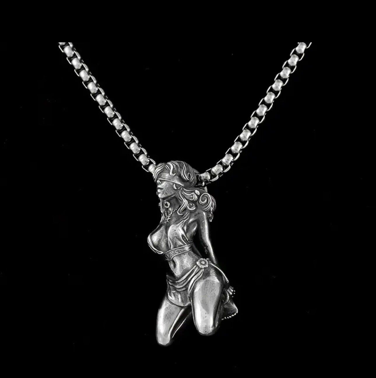 Cute Sexy Anime Hentaii Girl 3D Kneeling Figure Blindfolded Pendant with Chain