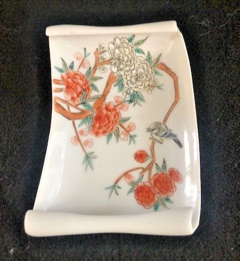Vintage Chinese Scroll Shaped Dish