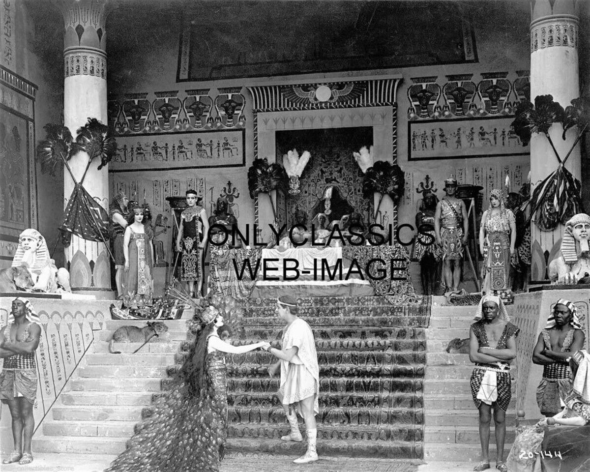1917 CLEOPATRA ACTRESS THEDA BARA 8X10 MOVIE SET PHOTO LOST VINTAGE HOLLYWOOD 