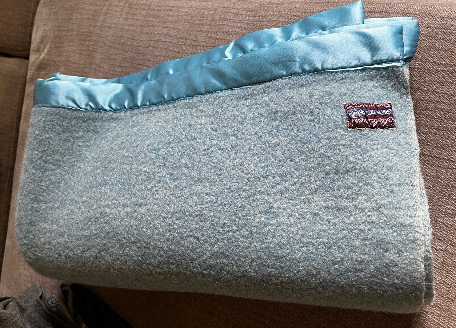 Vintage Fieldcrest Royal  100% Pure Wool Throw Blanket Satin Binding Blue