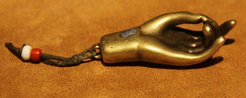 Nice Tibet Vintage Old Buddhism Inlaid Silver Alloy Copper Buddha Hand Amulet