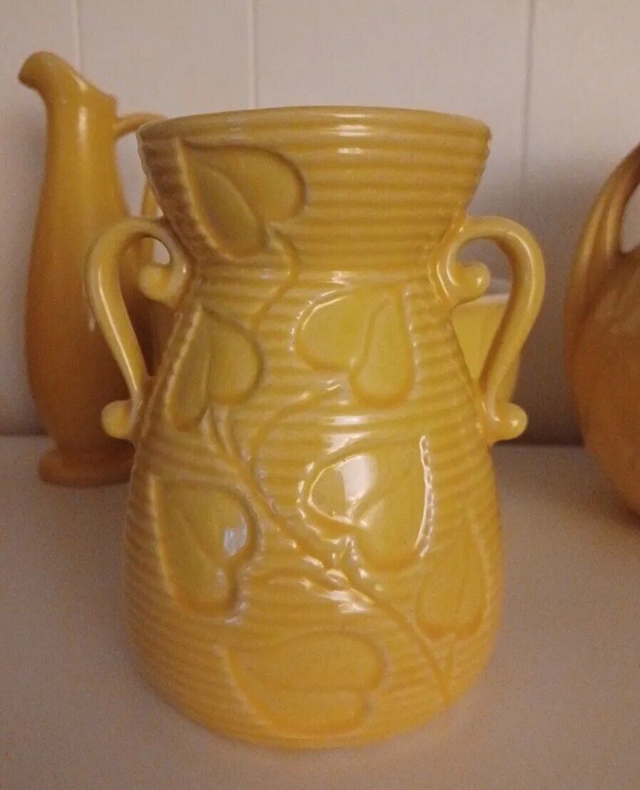 Shawnee Pottery Vase Ivy Stripe #803