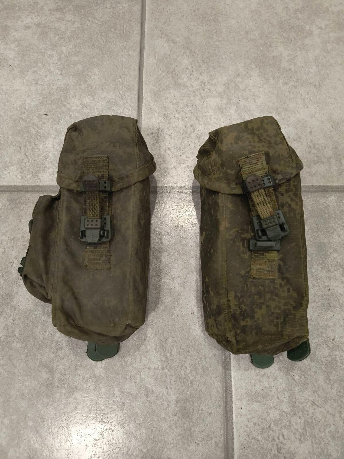 Set of two russian Ratnik army pouch for two AK-12 mags. Good condition.