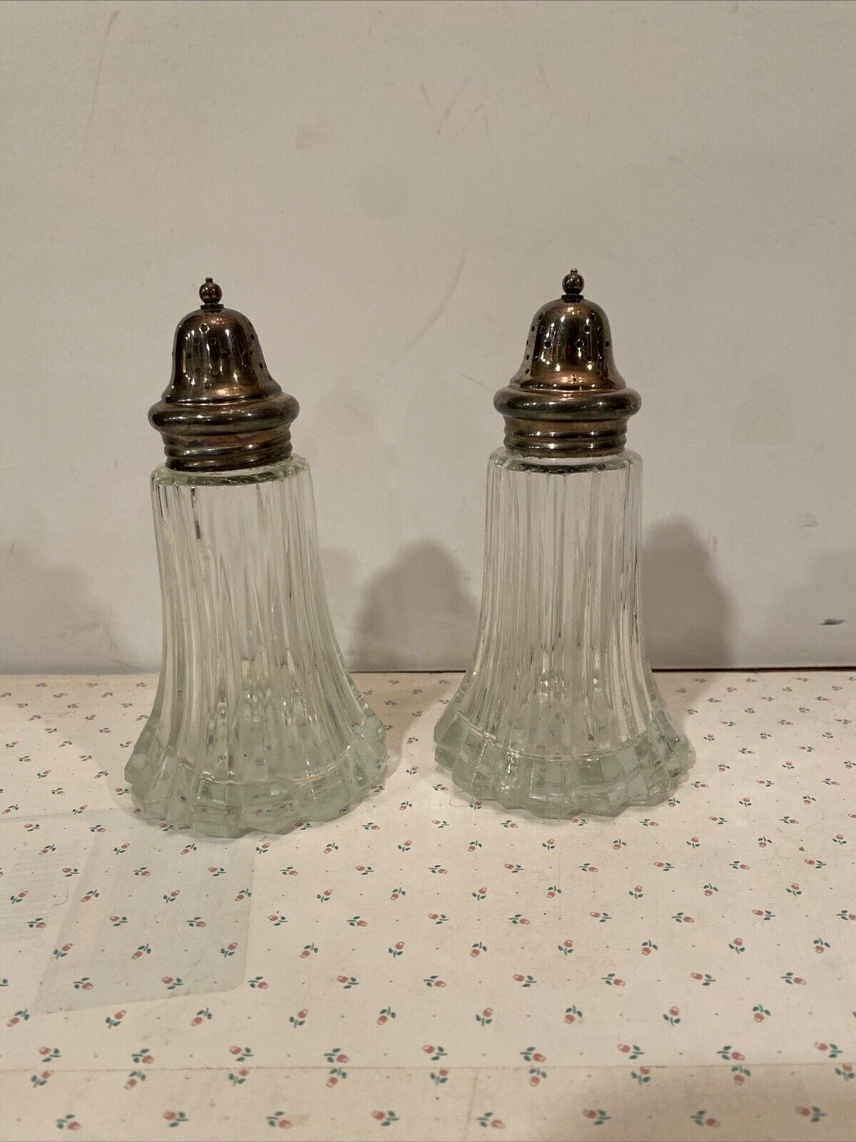 Vintage crystal salt and pepper shakers Mid Century