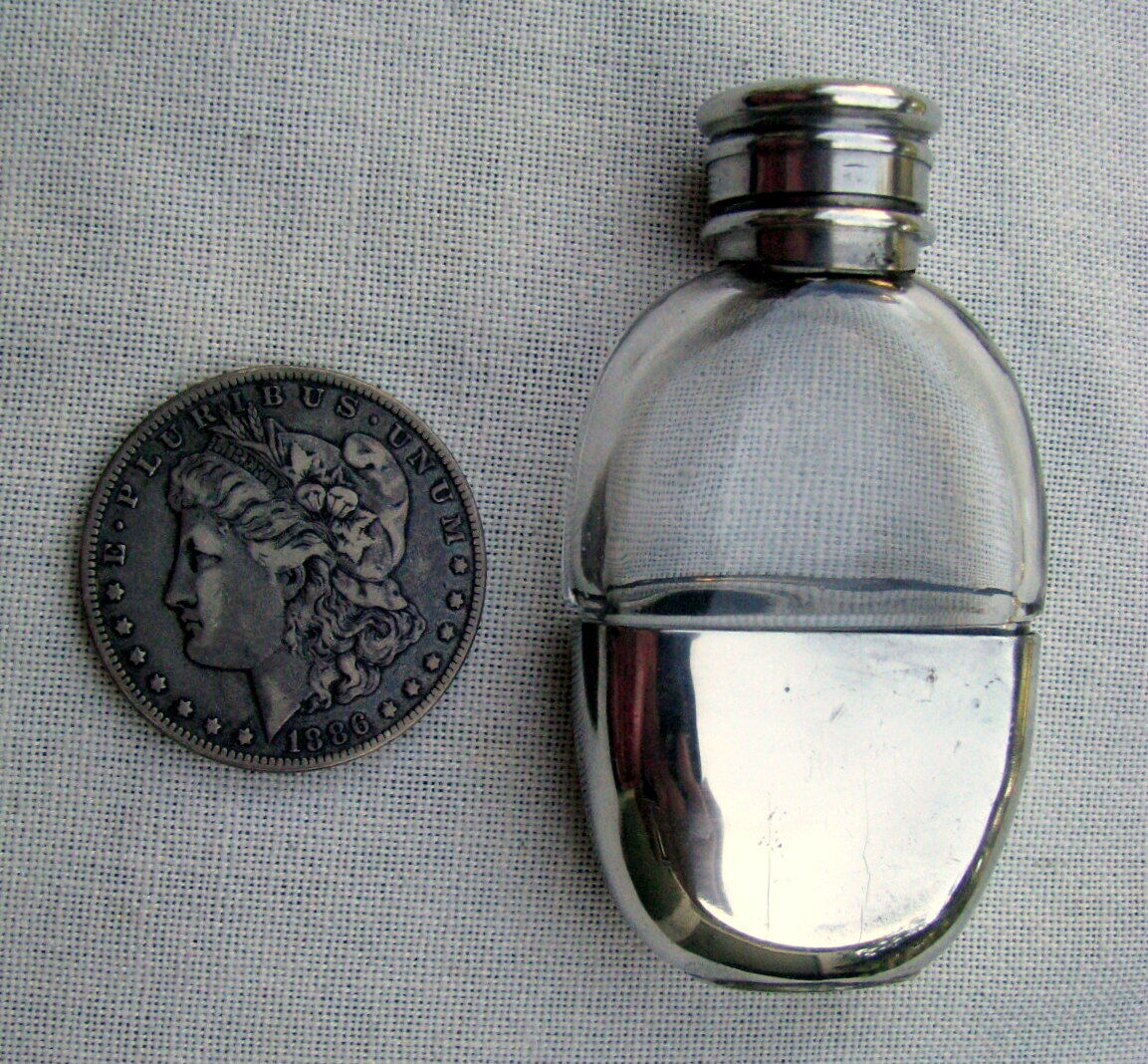 FINE SCARCE ANTIQUE SMALL GLASS POCKET NIPPER FLASK WITH CUP~1890s - EARLY 1900s