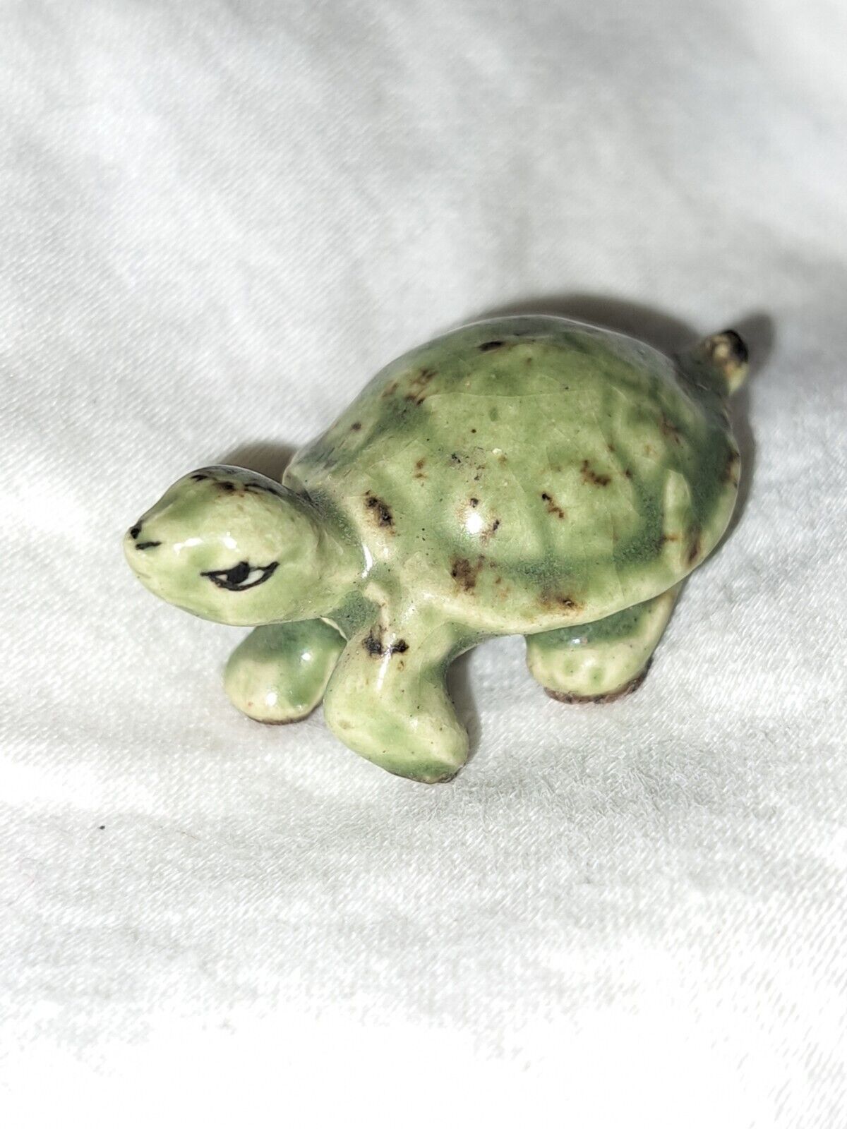 Vintage Miniature Animal Figurine Tiny Box Turtle Trinket Figurine