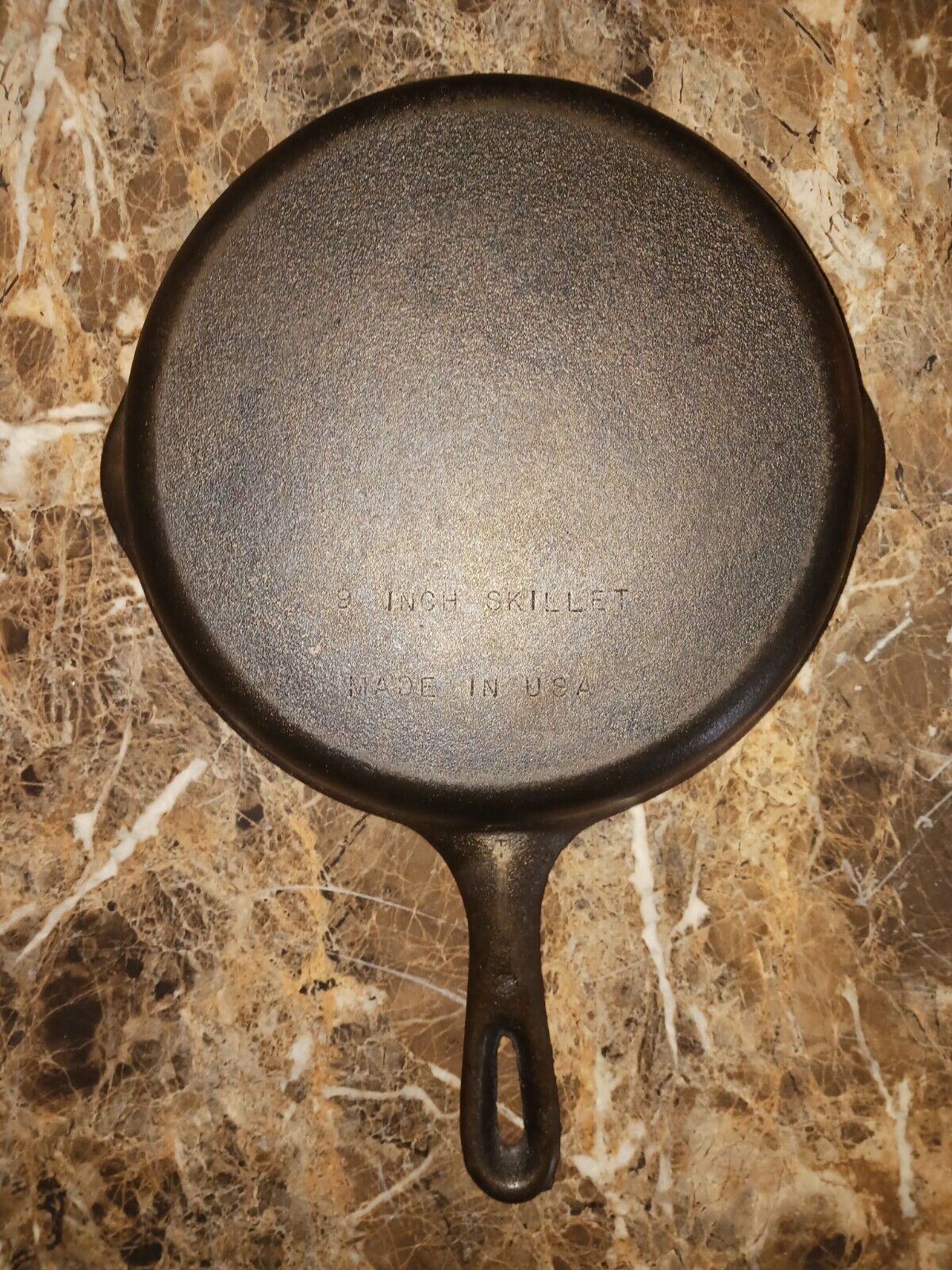 Unmarked WAGNER Cast Iron 9-inch Skillet #6, Made In USA