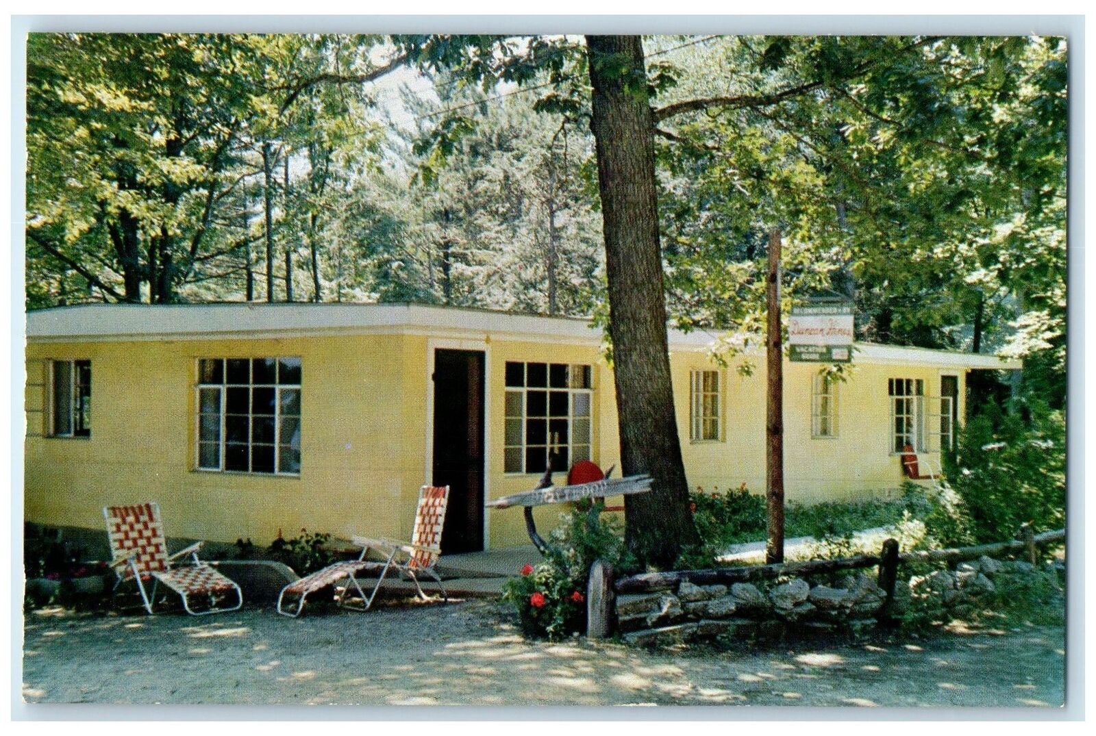 c1960\'s Hobby Crest American Plan Resort Driftwood Cottage Ludington MI Postcard