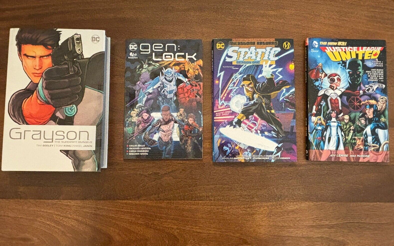 DC Lot: Grayson/Nightwing Omnibus, Static Shock, Gen lock, Justice League United