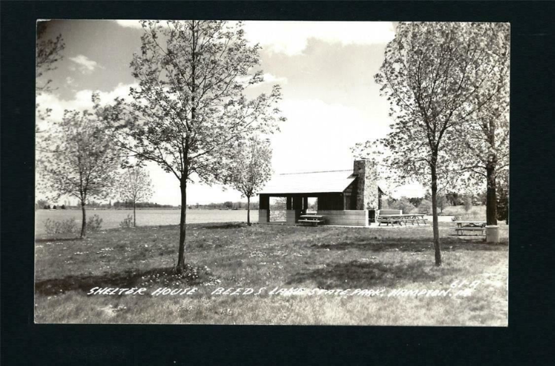 Hampton Iowa IA c1940s RPPC Old Lakeside Shelter House at Beeds Lake State Park