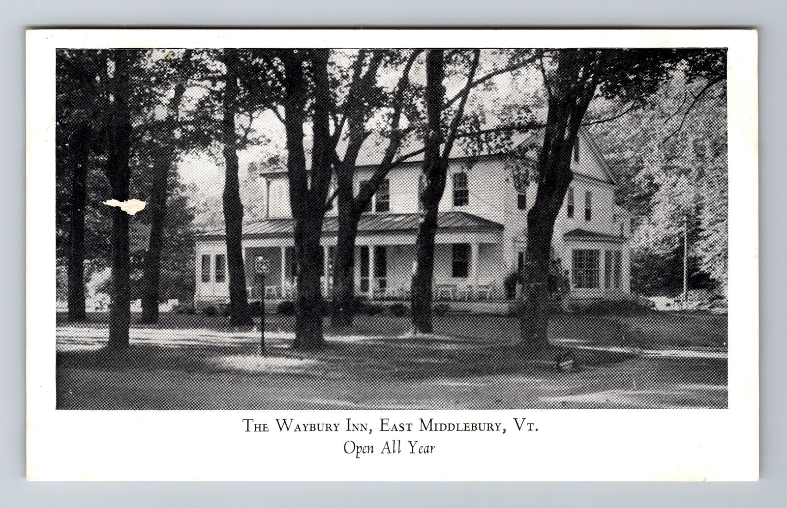East Middlebury VT-Vermont, The Waybury Inn, Antique, Vintage c1946 Postcard