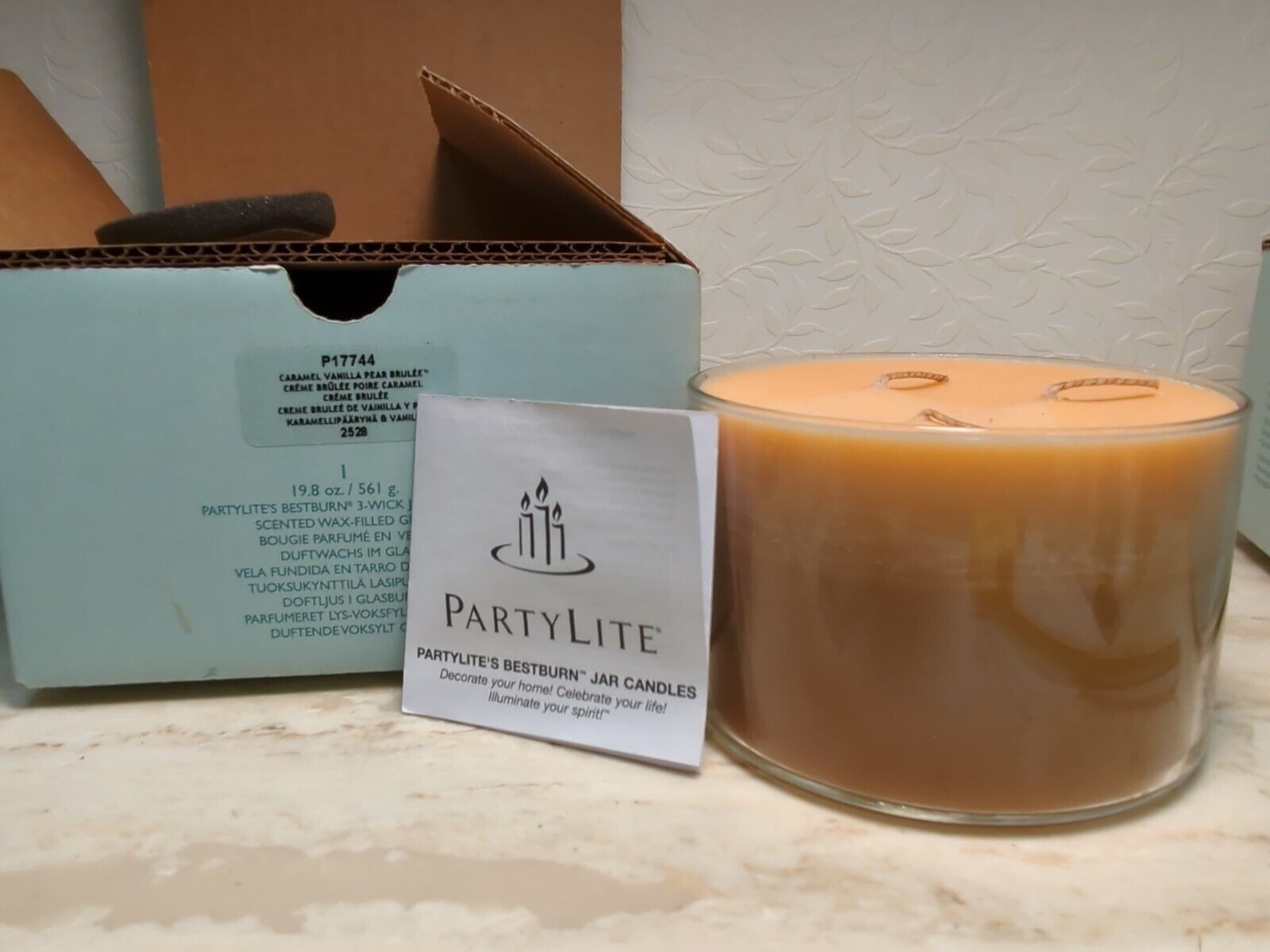 New PartyLite 3-Wick Jar Candle Best Burn 19.8 Caramel Vanilla Pear Brulee Glass