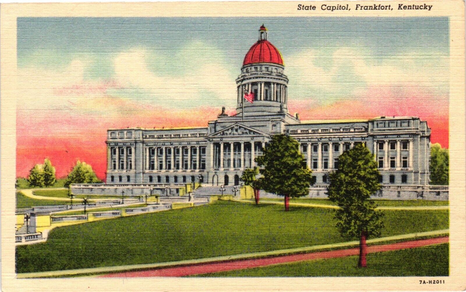 Postcard State Capitol Frankfort, Kentucky