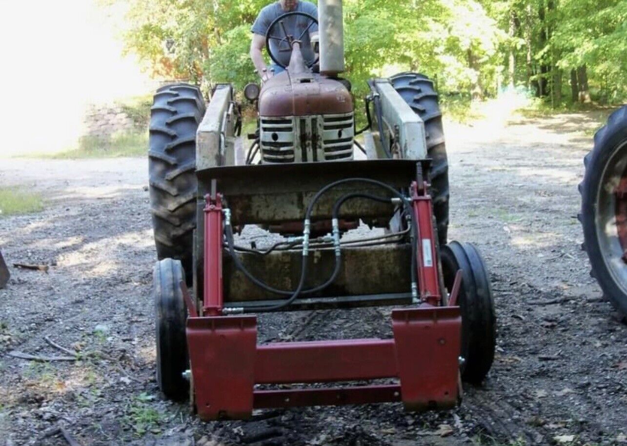 mccormick farmall tractor farmall international 300 With Front Loader